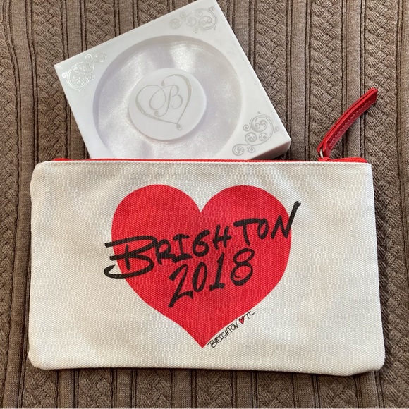 Brighton “A Day of Shopping” Canvas Pouch from 2018 NWOT - Picture 2 of 4